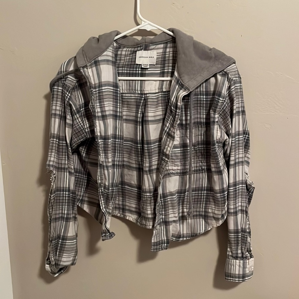 American Eagle cropped flannel hoodie